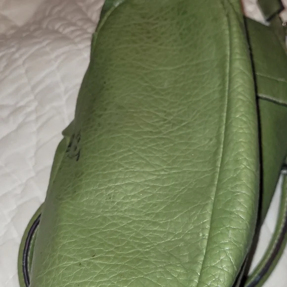 Purses - Picture 4 of 6